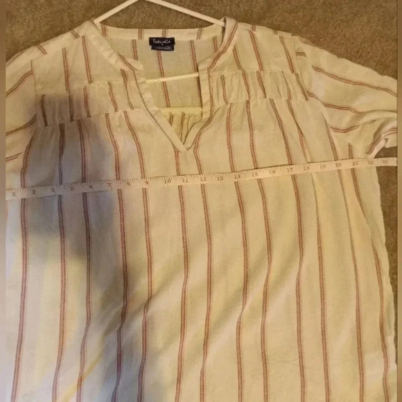 4/$15 Splendid Top Vertical Maroon Stripes Rayon/Linen Blend Size Medium - Picture 4 of 6